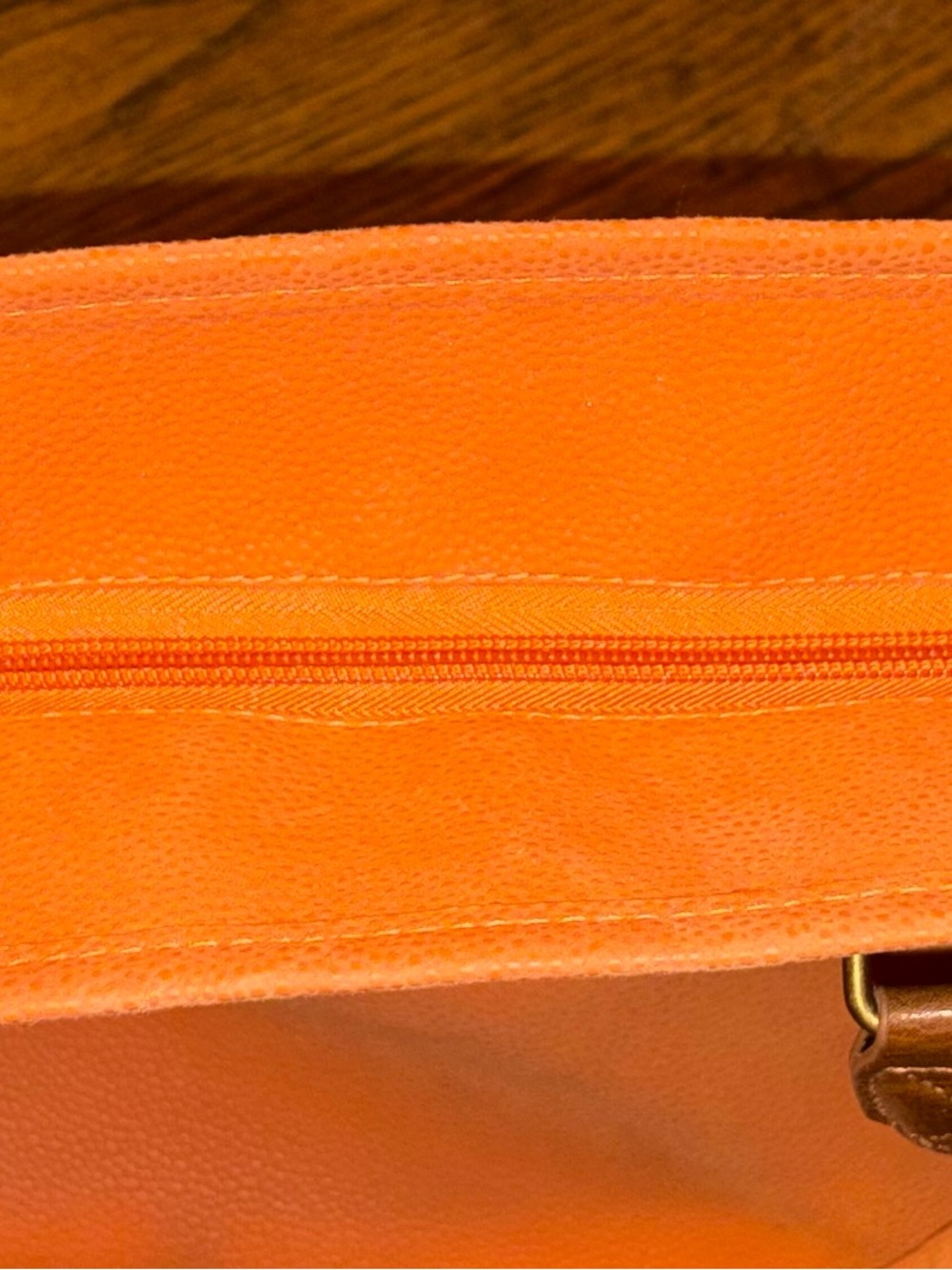 Ducks Unlimited Bellemonde Large Tote Bag Purse Burnt Orange Faux Leather Suede - Picture 10 of 15